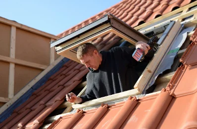 Pose de fenêtres de toit Velux à Barenton